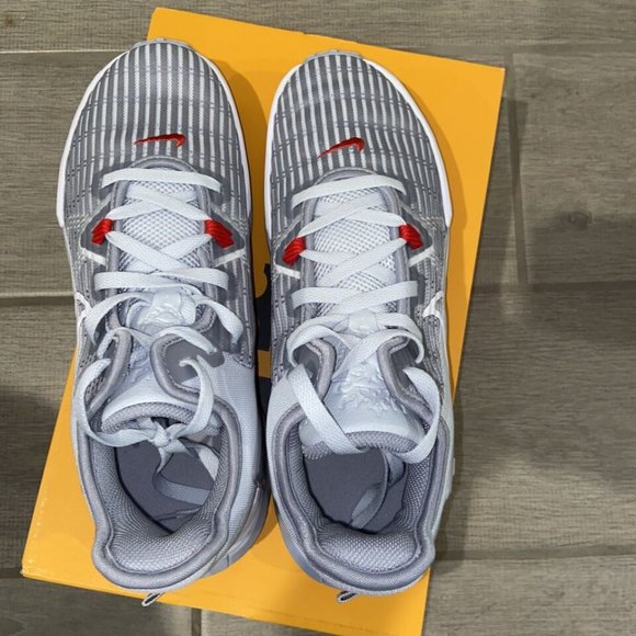 Nike LEBRON WITNESS 6 Pure Platinum🔥New Mens Gray Basketball Shoes CZ4052-003 - Picture 3 of 10